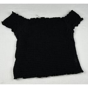 Urban Outfitters Kimchi Blue - Smocked Girls Black Crop Top Off Shoulder sz M